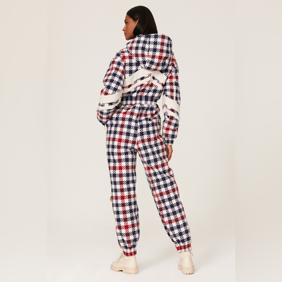 Perfect Moment ski suit / one piece snowsuit - Picture 4 of 8